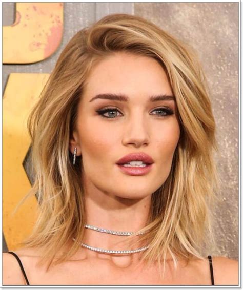 101 Best Hairstyles For Square Faces That You Can Try Today Capelli