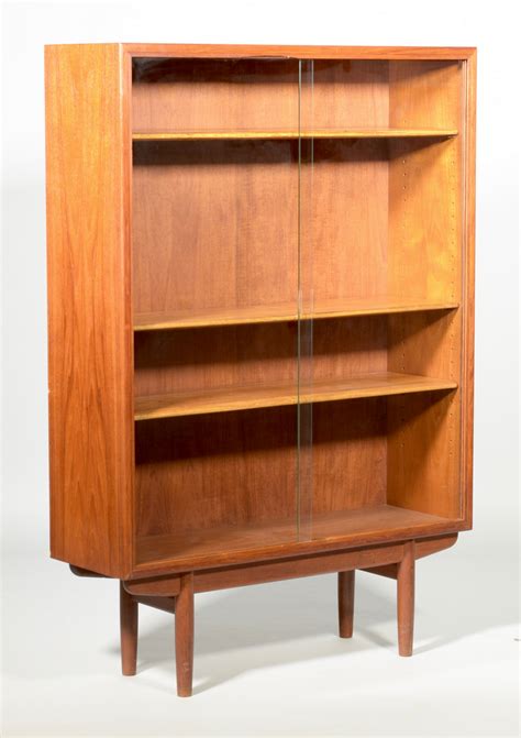 Lot 492 Mid Century Modern Bookcase Attr Arne Vodder Case Antiques