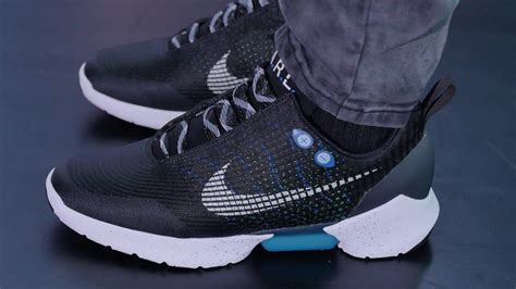 Nike A Créé Les Chaussures De Retour Vers Le Futur Kikavu