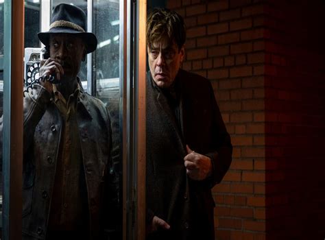 Soderbergh Cheadle Return To Detroit In No Sudden Move Benicio Del Toro Academy Awards Hbo
