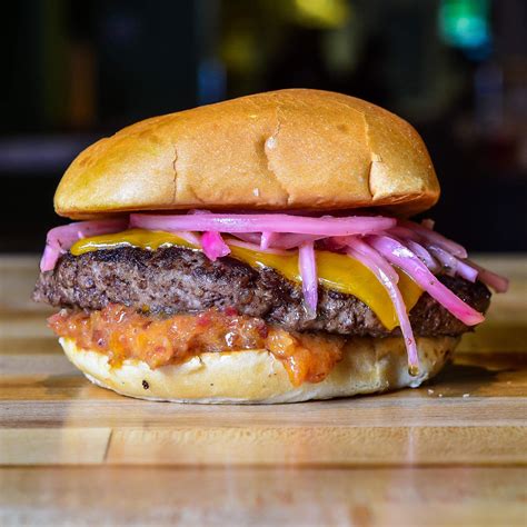 You've come to the right place. The 20 Best Burgers in Virginia | Good burger, Food, Big ...