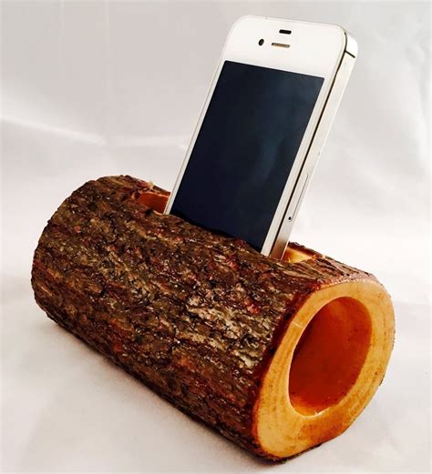 Natural Wood Acoustic Amplifier For Cell Phone Or Mp3