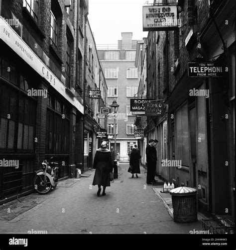 Soho London 1950s Dean Hi Res Stock Photography And Images Alamy