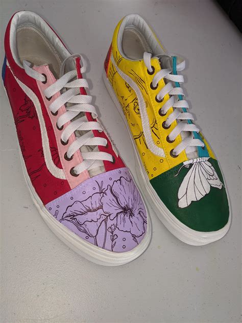 Art I Had An Older Beat Pair Of White Vans So I Decided To Paint