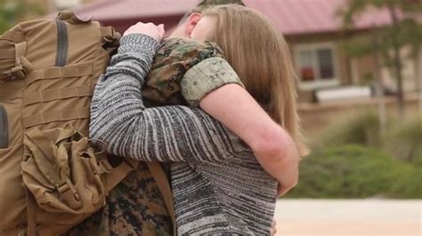 The Most Emotional Soldiers Coming Home Surprise Military Homecomings 2021 Military Sur In