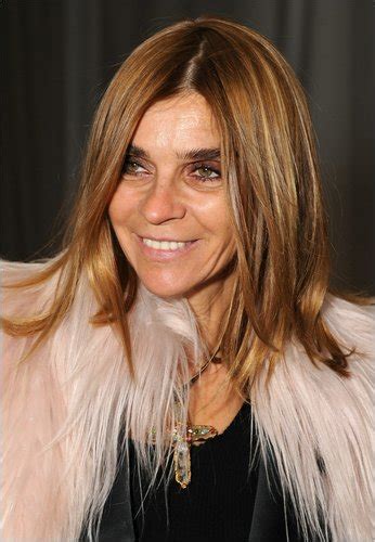 French Vogue Editor Carine Roitfeld To Step Down The New York Times