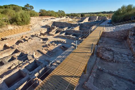 Holidu vergleicht mehr als 15 mio. Ruínas de Troia | Ruinas Romanas Troia| Troia Resort