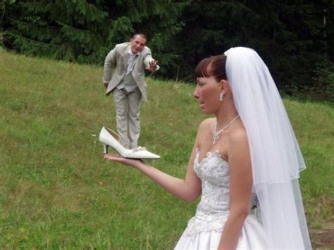 very bad idea top 10 worst wedding photos ever