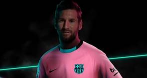 Así es la nueva camiseta rosa del Barcelona