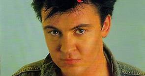 Paul Young & The Q-Tips - Love Hurts