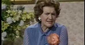 Kitty 1 - with Patricia Routledge.avi