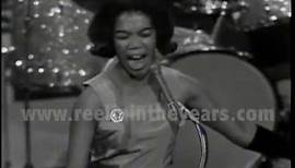 Sugar Pie DeSanto- "Rock Me Baby" LIVE 1964 [Reelin' In The Years Archives]