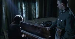 Il Pianista (The Pianist), di Roman Polanski - Szpilman suona per l’ufficiale Wilhelm Hosenfeld