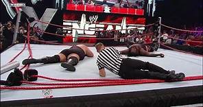 Big Show and Mark Henry obliterate the ring: World Heavyweight Championship - WWE Vengeance 2011