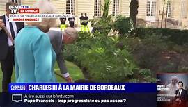Bordeaux: le roi Charles III et le maire Pierre Hurmic plantent un chêne