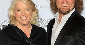 Sister Wives' Kody Brown Reveals He's Separated From Janelle Brown