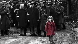 Sie spielte das Mädchen im roten Mantel: Schauspielerin aus "Schindlers Liste" hilft ukrainischen Geflüchteten