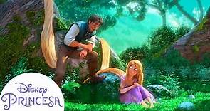 Los mejores Momentos de Rapunzel y Flynn | Disney Princesa