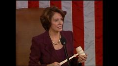 Nancy Pelosi gets the speaker's gavel in 2007