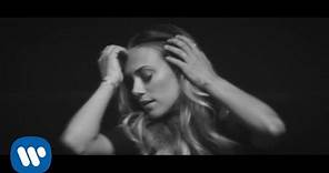 Jana Kramer - Circles (Official Music Video)