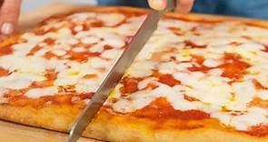 PIZZA IN TEGLIA ROMANA: La vera ricetta fatta in casa ad alta idratazione, come farla croccante