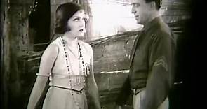 Sadie Thompson (1928) Gloria Swanson ,Lionel Barrymore, Blanche Friderici, Charles Lane