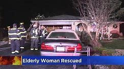 Elderly woman rescued from Willow Springs house fire