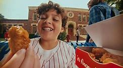 KFC Nuggets TV Spot, 'Himno'