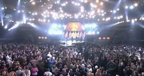 Brad Paisley - Old Alabama (Live at the 46th Annual ACM Awards 2011)