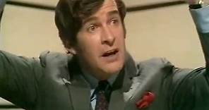 Dave Allen at Large S01 E01 (1971)