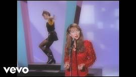 Pam Tillis - When You Walk in the Room