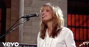 Carly Simon - We Have No Secrets (Live At Grand Central - Official Video)