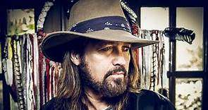 Billy Ray Cyrus Debuts New Album, “The SnakeDoctor Circus”