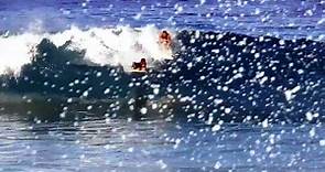 Keen Surfers Hit the Magical Waves of Laʻaloa Bay, Hawaii