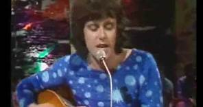 Donovan in Concert - There Is a Mountain