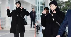 朴寶劍ALL BLACK LOOK現身機場，戴針織帽腦袋圓圓超可愛 | 韓星網 | LINE TODAY