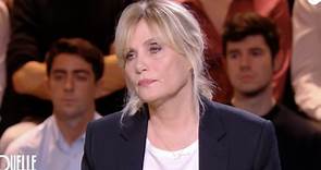 Emmanuelle Seigner s'excuse après avoir maladroitement défendu son mari Roman Polanski dans l'émission "Quelle époque !" - France 2