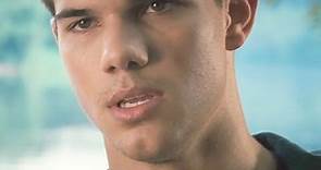 Taylor Lautner In New 'Abduction' Movie Clip "Stadium" Official [HD]
