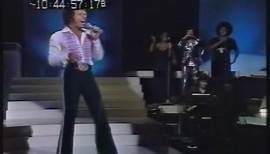 Tom Jones sings - "Rock n Roll Medley" - Live 1974
