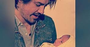 Taylor Hanson, wife Natalie welcome 7th child