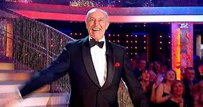 Ballroom dancer and longtime 'Dancing With The Stars' judge Len Goodman dies at 78
