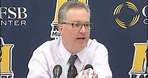 Watch: Southern Illinois coach Hinson goes off