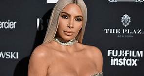 ¡Kim Kardashian reconoce la celulitis de su trasero!
