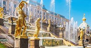 St. Petersburg’s Peterhof Palace! 😍