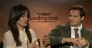 Elizabeth Reaser & Peter Facinelli Interview - The Twilight Saga: Breaking Dawn - Part 1