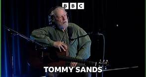 Tommy Sands | Let The Circle Be Wide | Folk Club