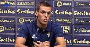 Presentación de Brian Oliván como jugador Cádiz CF (26-08-16=