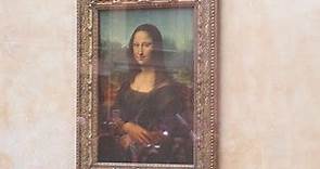 Mona Lisa - The ORIGINAL PAINTING in Louvre Museum, Paris