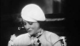 Ein Unsichtbarer geht durch die Stadt (1933)