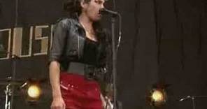 Amy Winehouse (live) Back To Black
